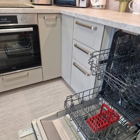 Katrin With Undergound Parking Apartament Bratysława